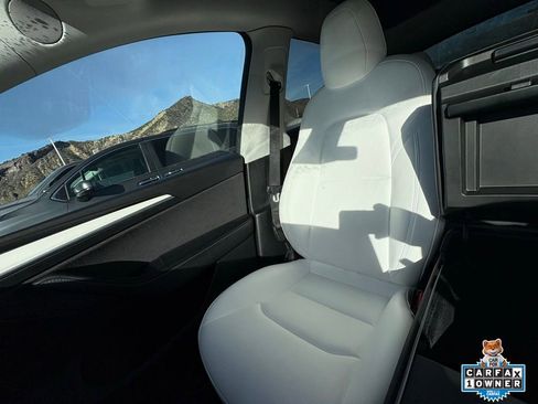 Used 2023 Tesla Model Y Long Range image 20