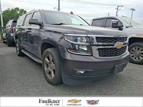 Used 2018 Chevrolet Suburban LT AWD/4WD image 1