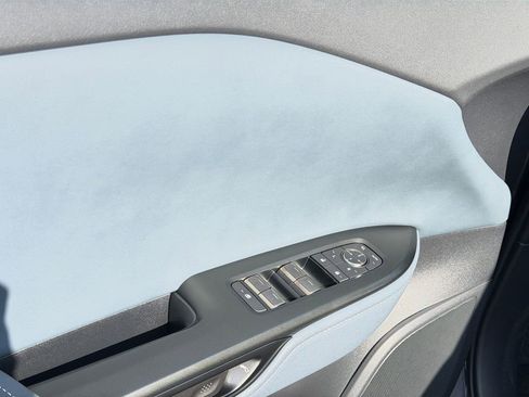 New 2026 Lexus RZ 450e AWD image 11