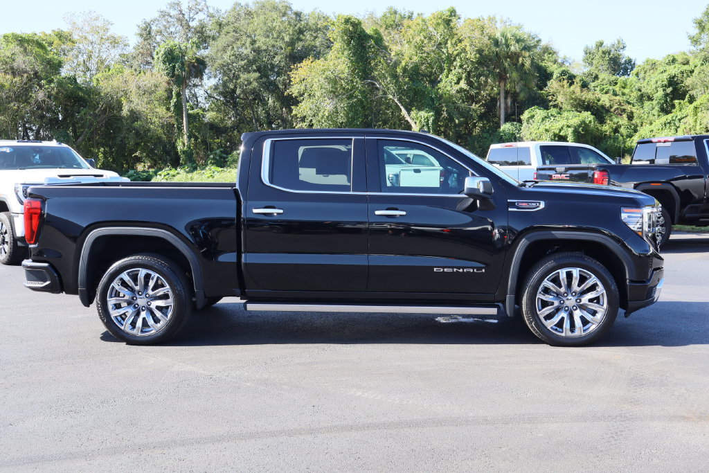 Certified 2024 GMC Sierra 1500 Denali w/ Denali Reserve Package AWD/4WD image 10