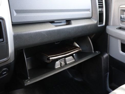 Used 2017 RAM 2500 SLT AWD/4WD image 36