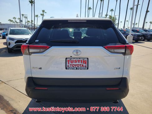Certified 2023 Toyota RAV4 XLE FWD image 5