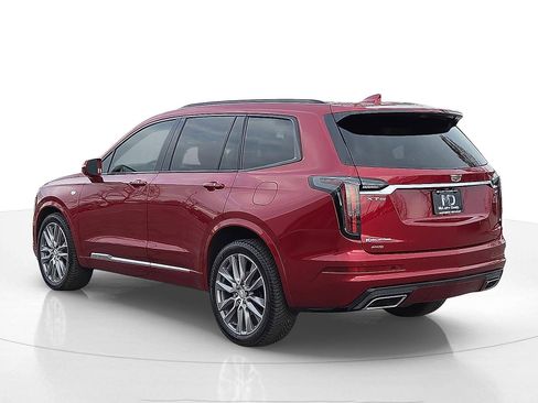 Used 2020 Cadillac XT6 Sport w/ Platinum Package image 4