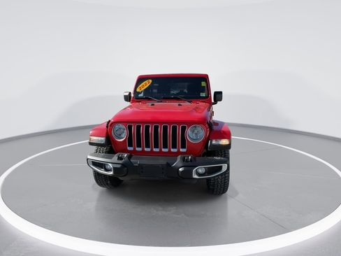 Used 2022 Jeep Wrangler Unlimited Sahara w/ Cold Weather Group AWD/4WD image 5