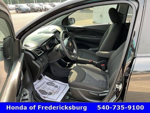 Used 2019 Chevrolet Spark LT FWD image 26