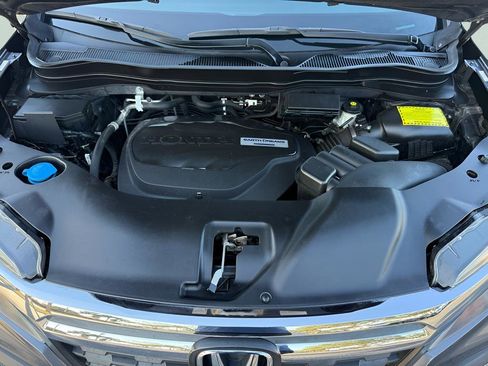 Used 2017 Honda Ridgeline RTS image 32