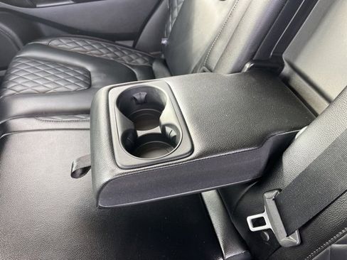 Used 2024 Ford Edge Titanium w/ Equipment Group 301A image 40