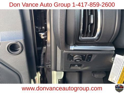 New 2025 Ford Expedition Max Platinum w/ Stealth Performance Package image 17