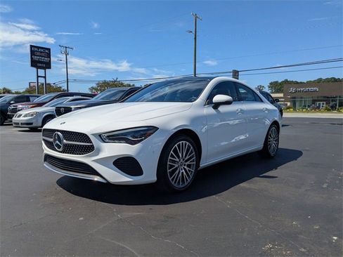 Used 2025 Mercedes-Benz CLA 250 image 9