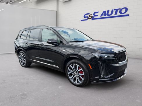 Used 2024 Cadillac XT6 Sport AWD/4WD image 6
