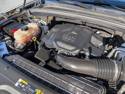 Used 2022 Jeep Grand Cherokee L Summit image 23