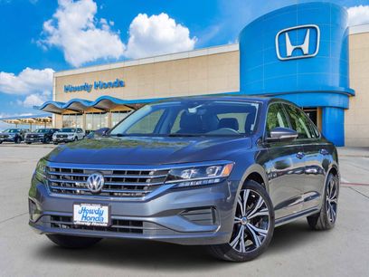 Used 2022 Volkswagen Passat 2.0T SE