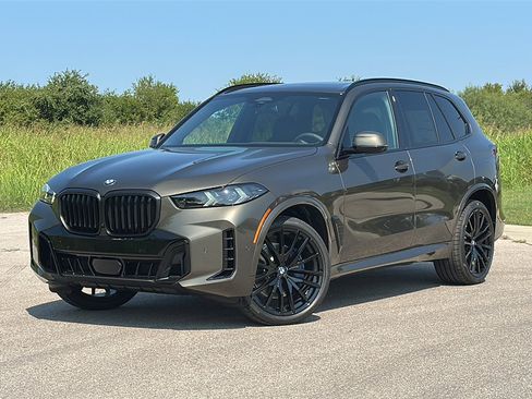 New 2026 BMW X5 sDrive40i w/ M Sport Package image 2