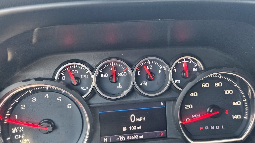 Used 2020 Chevrolet Silverado 1500 LT w/ Texas Edition RWD image 29