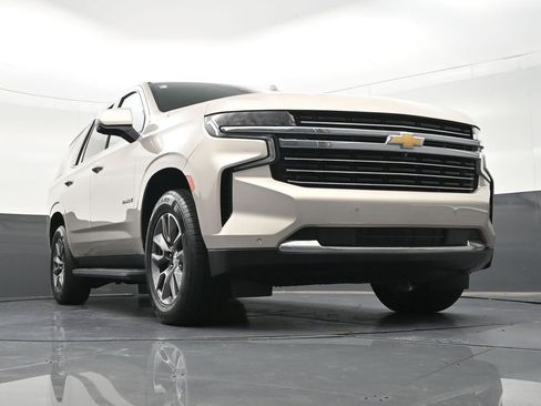 Used 2022 Chevrolet Tahoe LT w/ Luxury Package RWD image 29