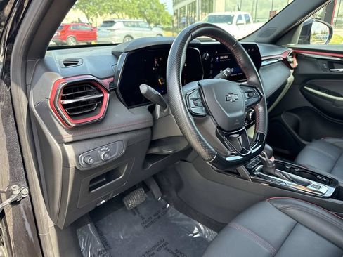 Used 2024 Chevrolet TrailBlazer RS FWD image 21