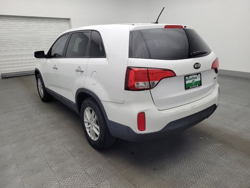 Used 2015 Kia Sorento LX image 5