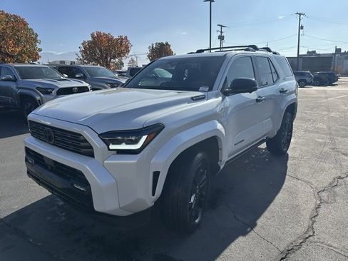 New 2025 Toyota 4Runner 4WD image 1