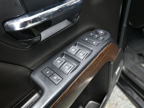 Used 2019 GMC Sierra 2500 Denali w/ Duramax Plus Package image 23