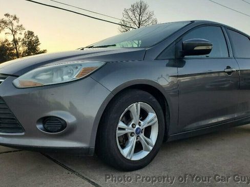 Used 2013 Ford Focus SE image 1