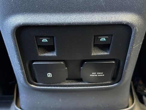 Used 2022 Ford Bronco Badlands image 30