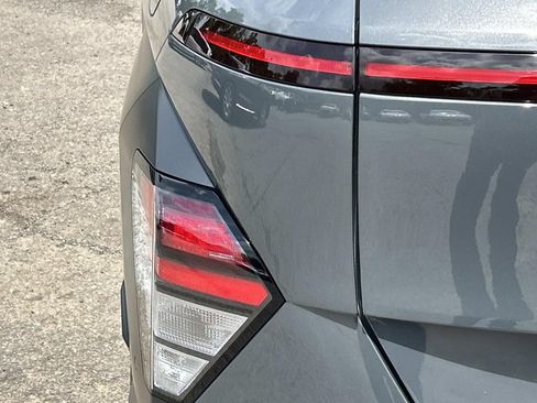 New 2026 Hyundai Kona Limited FWD image 12