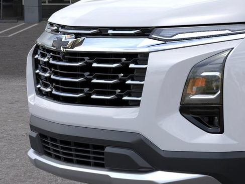 New 2027 Chevrolet Equinox LT w/ Safety and Technology Package FWD image 13