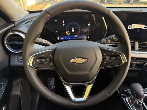 New 2026 Chevrolet Trax LT w/ Driver Confidence Package image 13