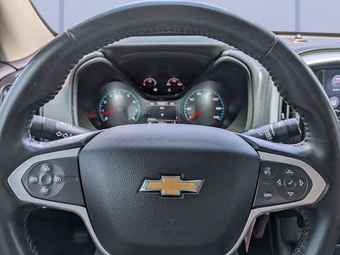 Used 2021 Chevrolet Colorado LT w/ LT Convenience Package RWD image 34