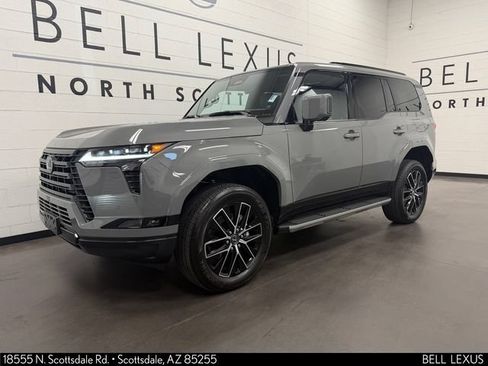 Used 2026 Lexus GX 550 w/ Accessory Package (2T) AWD/4WD image 9