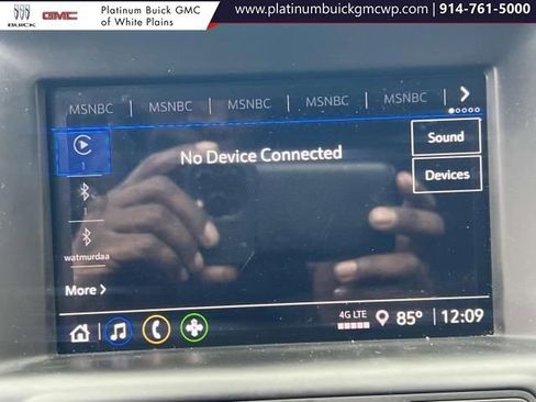 Used 2024 GMC Terrain SLE w/ Driver Convenience Package image 24