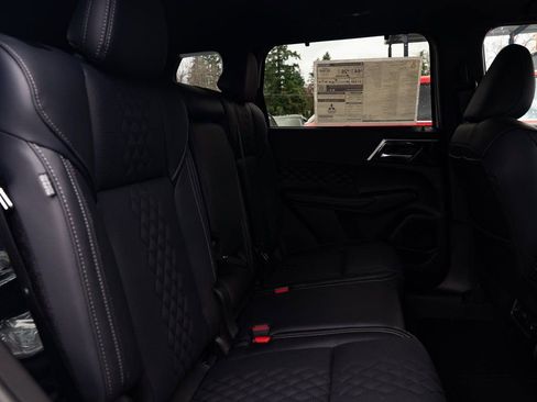 New 2025 Mitsubishi Outlander SEL Black Edition image 22