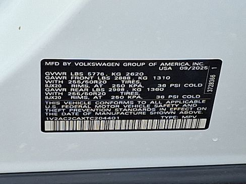 New 2026 Volkswagen Atlas Cross Sport SEL R-Line AWD/4WD image 18