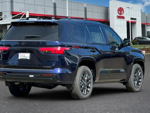 New 2026 Toyota Sequoia Platinum image 5