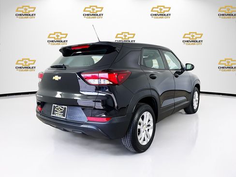 Used 2023 Chevrolet TrailBlazer LS FWD image 8