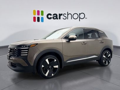Used 2025 Nissan Kicks SR w/ SR Premium Package