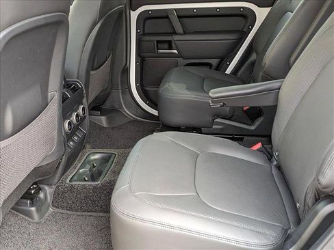 New 2025 Land Rover Defender 130 S image 17