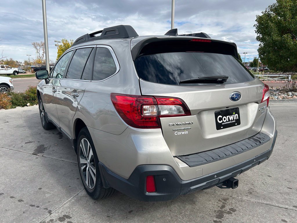 Used 2019 Subaru Outback 3.6R Limited w/ Popular Package #2 AWD/4WD image 6