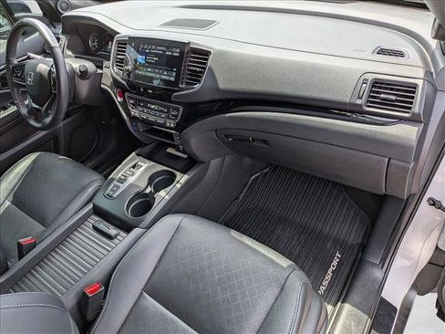 Used 2023 Honda Passport Elite image 21