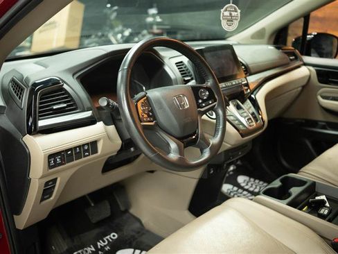 Used 2024 Honda Odyssey Elite image 10