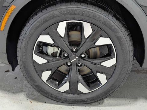 Used 2023 Kia Sportage X-Line w/ X-Line Premium Package AWD/4WD image 3