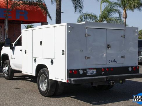 Used 2020 Chevrolet Silverado 3500 W/T w/ WT Convenience Package image 6