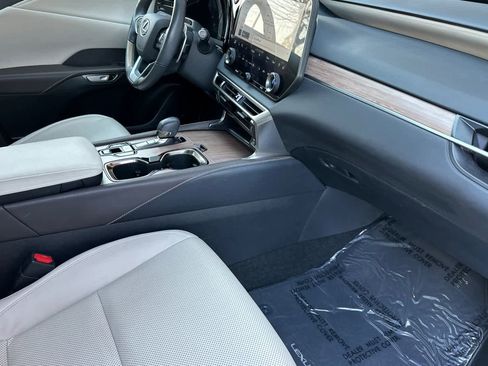 Used 2023 Lexus RX 350 Premium w/ Accessory Package (Z1) image 17