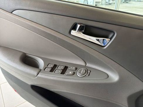 Used 2013 Hyundai Sonata GLS w/ Popular Equipment Pkg image 21