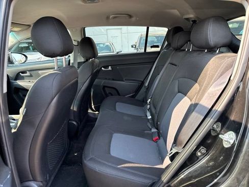 Used 2014 Kia Sportage LX AWD/4WD image 11