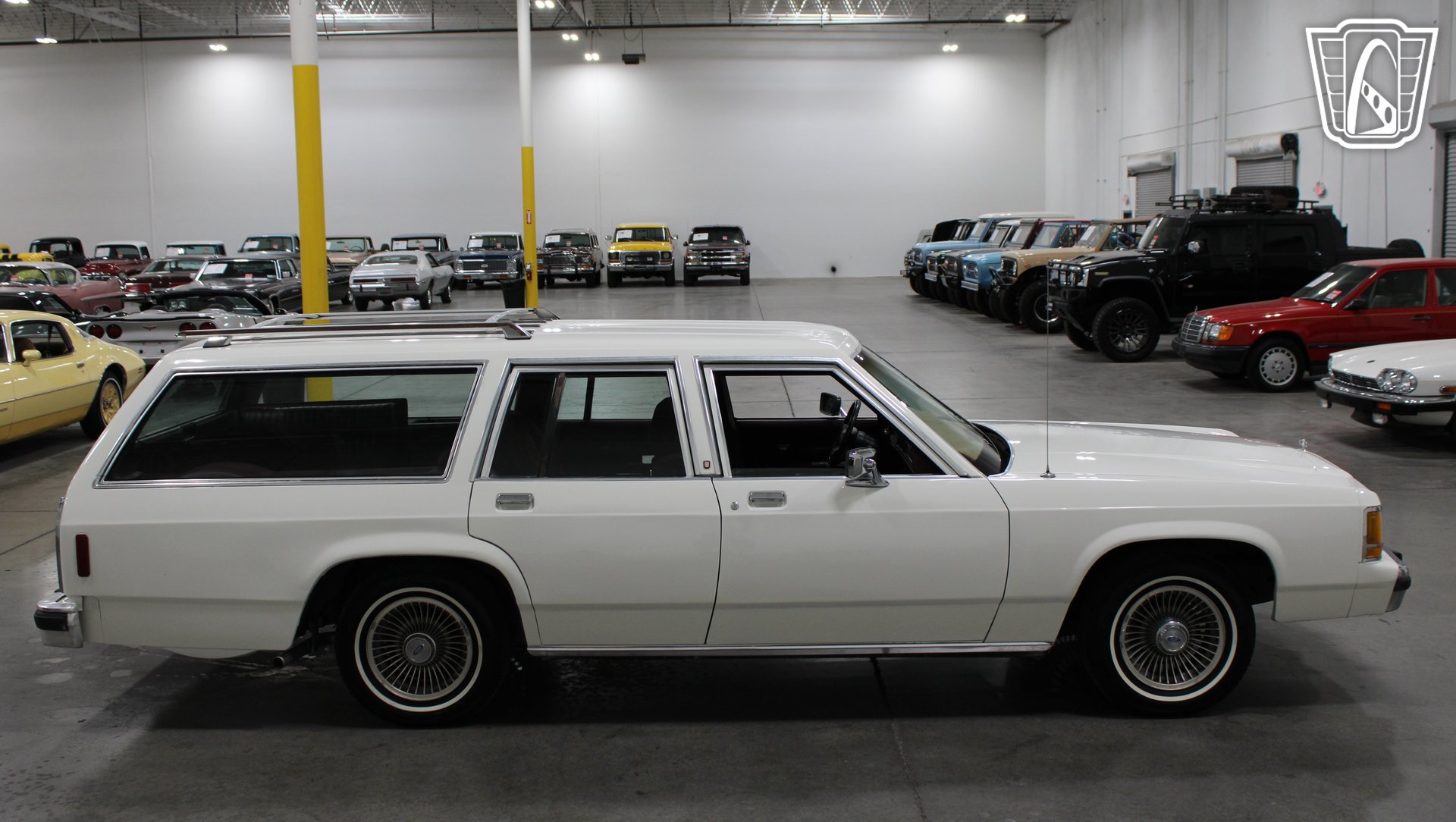 Used 1988 Ford LTD Country Squire RWD image 8