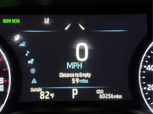 Used 2019 Toyota Avalon XSE w/ All Weather Liner Package FWD image 11