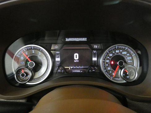 Used 2021 RAM 1500 Limited AWD/4WD image 25