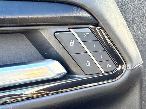 Used 2024 GMC Sierra 2500 AT4X image 22