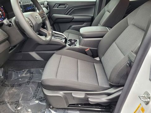 New 2026 Chevrolet Colorado Trail Boss AWD/4WD image 9